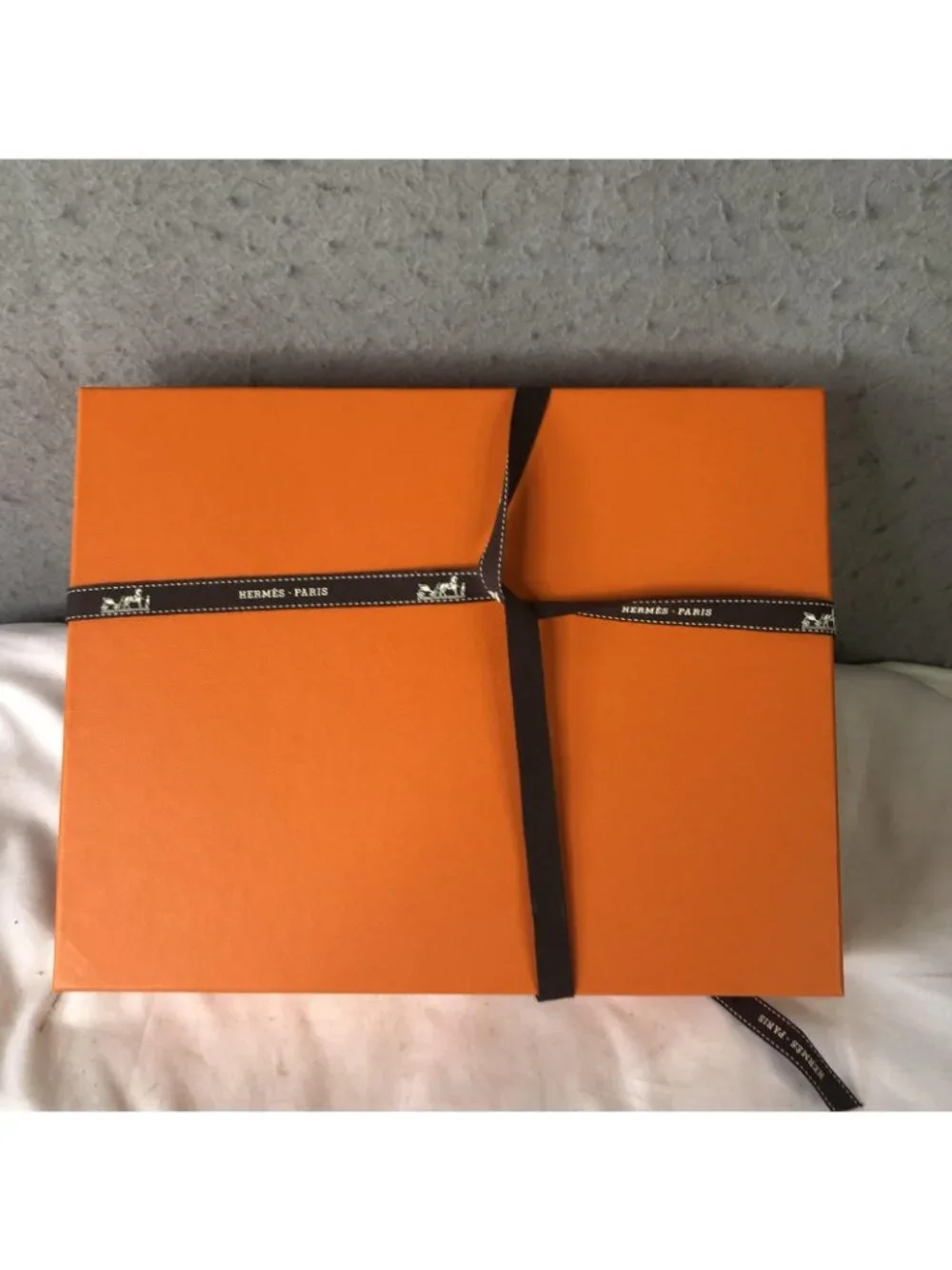 Hermes Dust Bag Womens One Size Orange Herringbone Logo Box Ribbon Storage